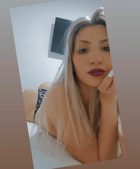 Milena Asquini sexy star galleries