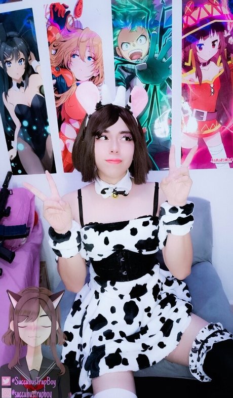 Mei Succubus model adult photo