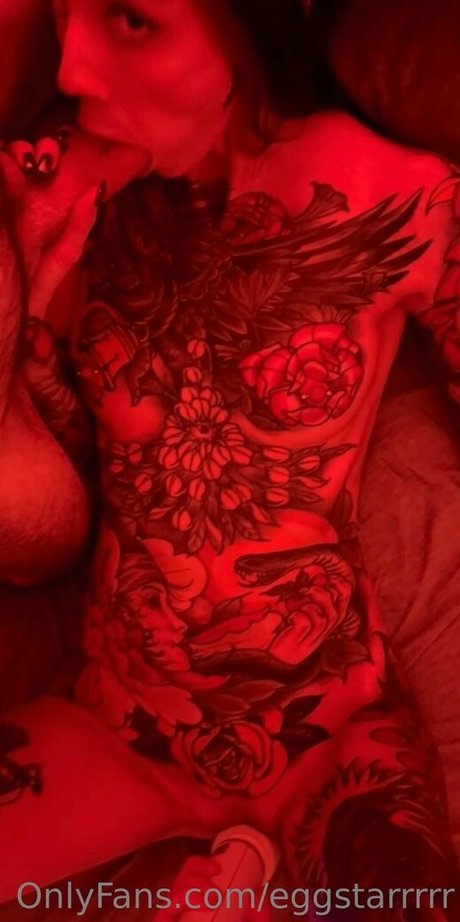 eggstarrrrr star naked gallery