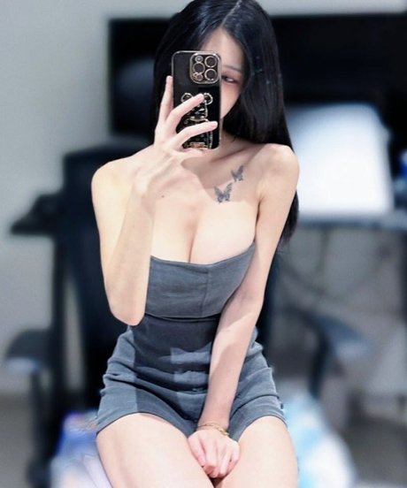 biya1024 model exclusive pic