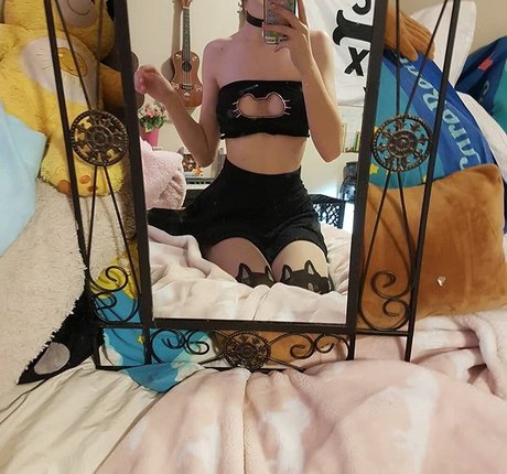 emmanoodle star top images