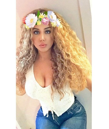 sarabahrami_ star image