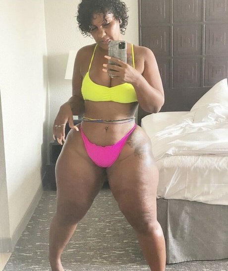 esmy v star erotic images