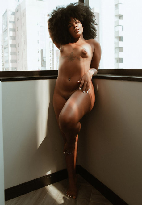 Raquel Mendes pornstar sexy images