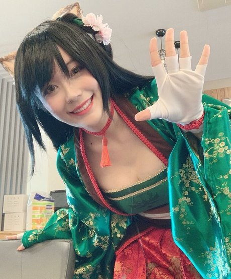 OnniesM star naked pictures