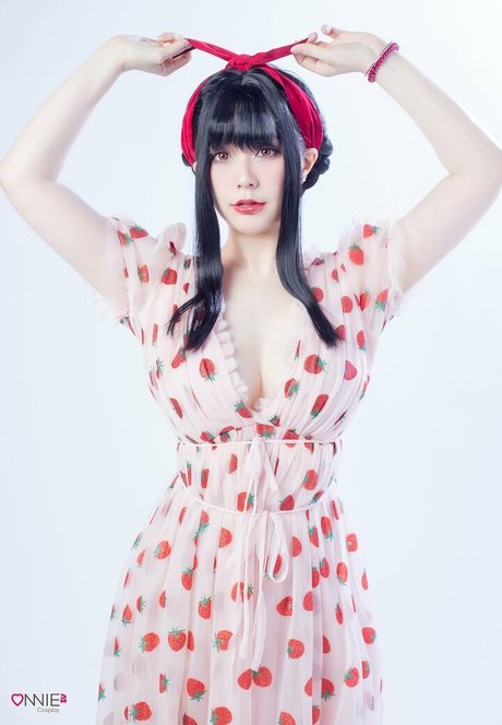 OnniesM star free pics