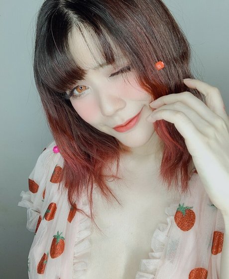 OnniesM porn model image