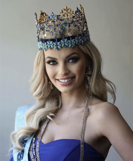 Karolina Bielawska star adult photos