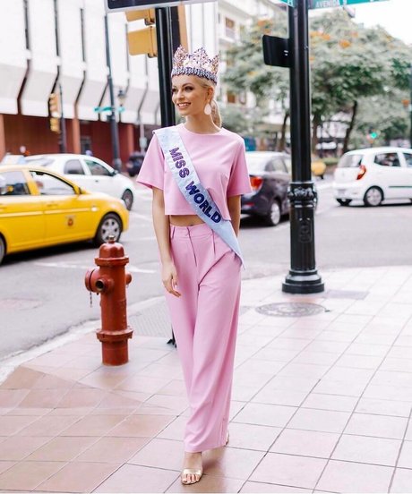 Karolina Bielawska star xxx galleries