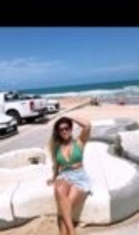 Kezia Kekel model adult archive