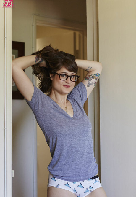 MIMP pornstar adult image