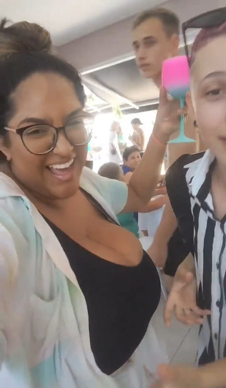 Sofia Mendonca pornstar sexy img