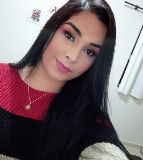 Algo Da Jeeysa Mendes nude pornstar image