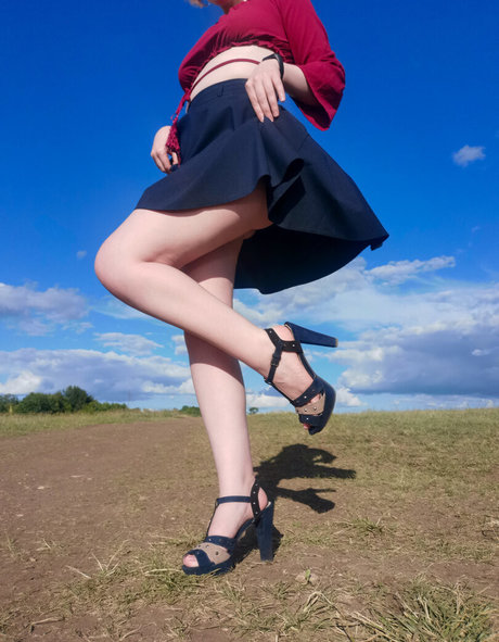 Atamasha high quality actress photo