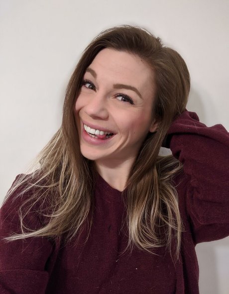 Myraxxxx model top galleries