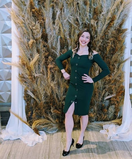 Myraxxxx perfect model images