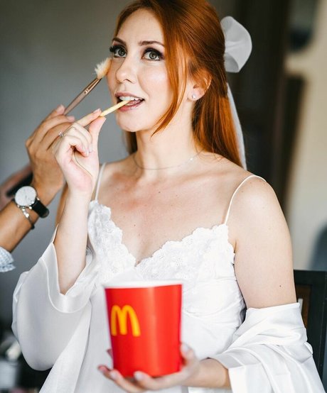 Ezgi Zorba pornstar erotic images