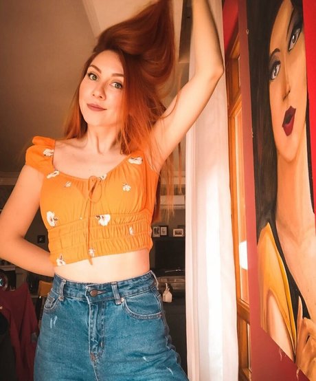 Ezgi Zorba model xxx photo