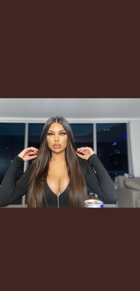 The Greek Freak pornstar nude pics