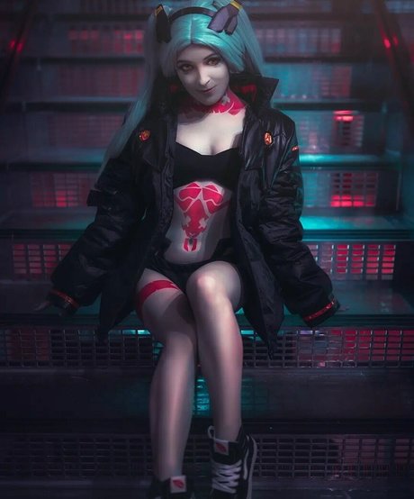 Aara Lee pornstar exclusive image