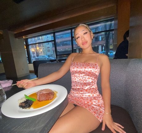 Pheenbaby perfect star image