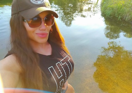 Nataliya Amazonka star naked pictures