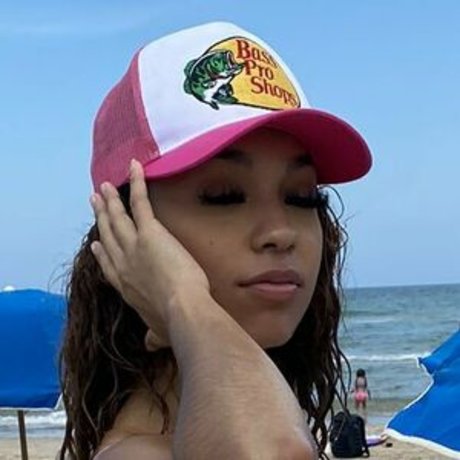 bryonceee sex star img