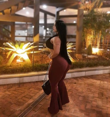 Feiticeira star best pics