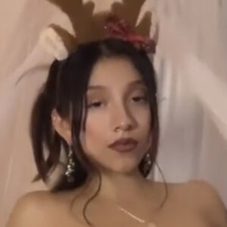 Kumkittensam top actress picture