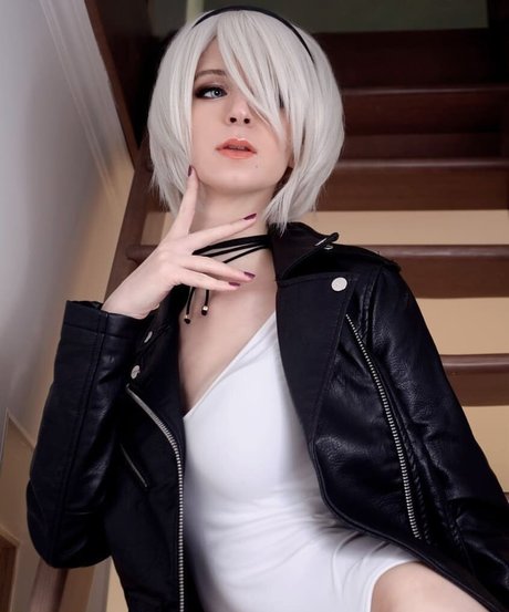 Holly White hd star pics