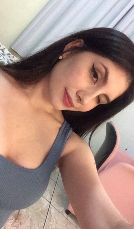 ilamie model exclusive photos