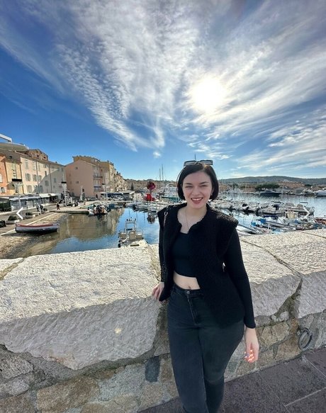 cloebaker best model pic