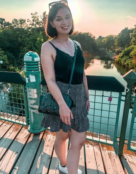 cloebaker pornographic model galleries