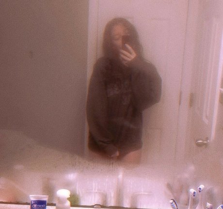 Mamiko model art images