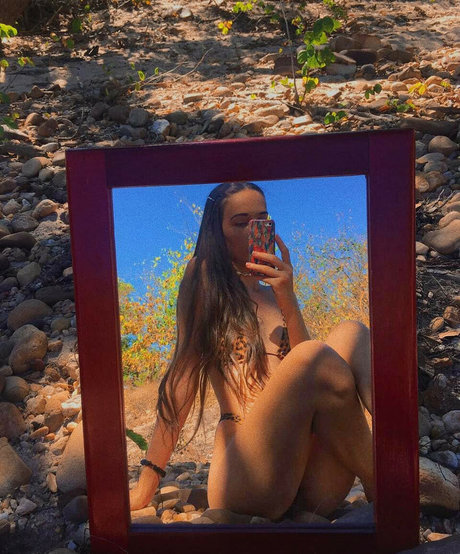 Gemeas Marina beautiful star pic