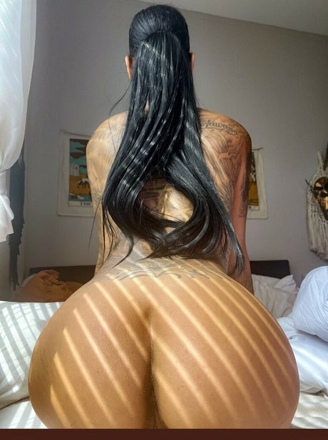 DankDahl model porn photos