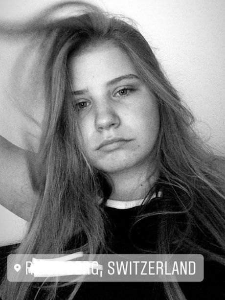 Aline Zwahlen star adult pictures