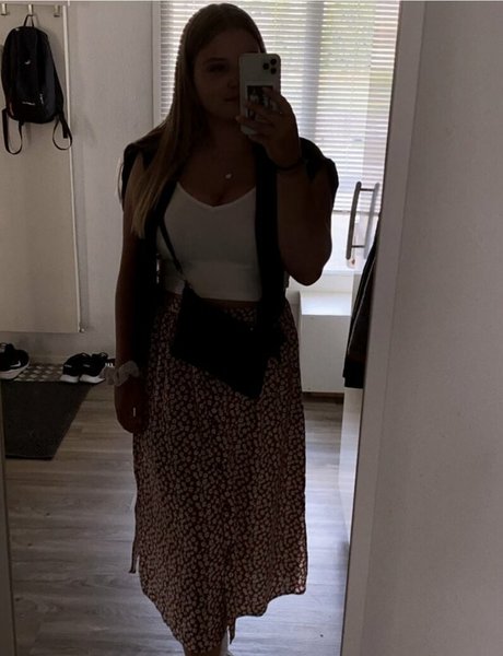 Aline Zwahlen Profile pic