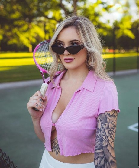 Cassidy June nude model photos