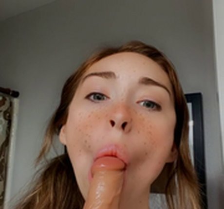 chelsiesAsmr porn model images
