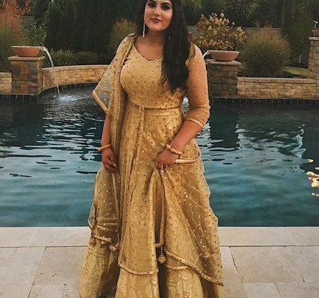 Sanjana hot star pictures