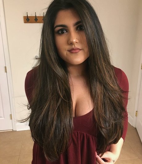 Sanjana model adult archive