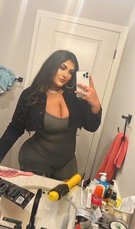 Sanjana hot pornstar images