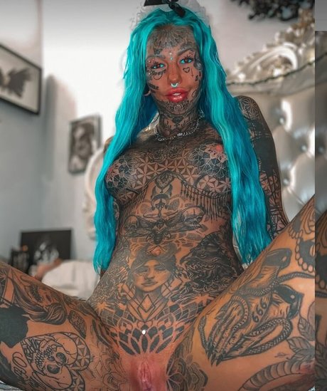 Amber Luke star hot archive