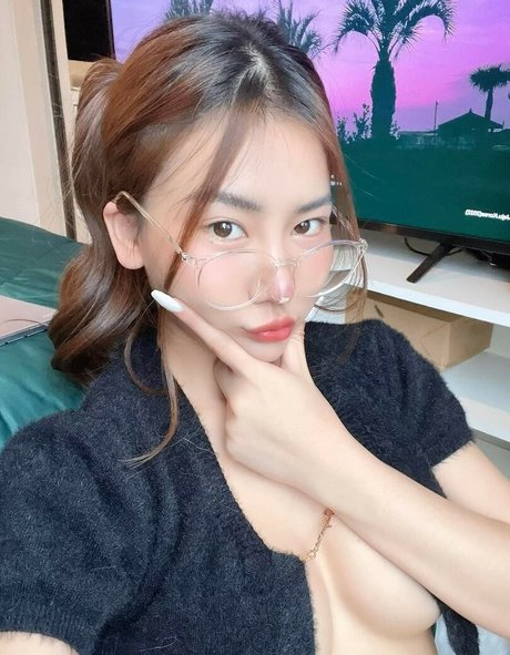 Watsamon free pornstar picture