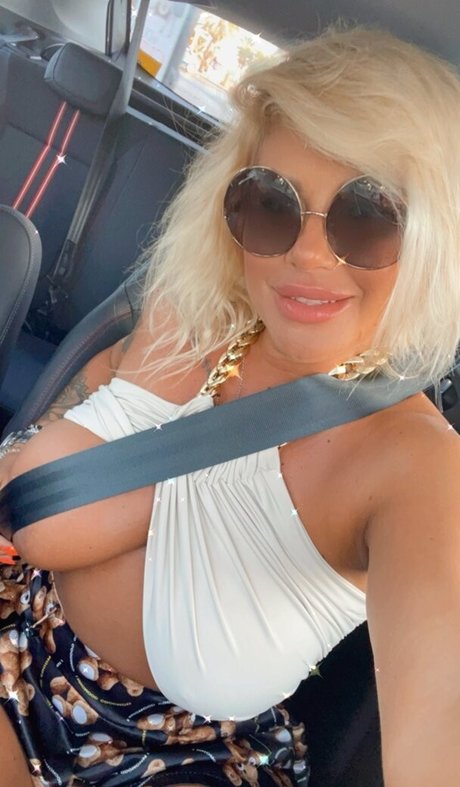 Raluval porn actress gallery