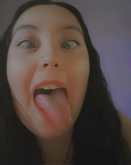 cumslut val beautiful model pictures