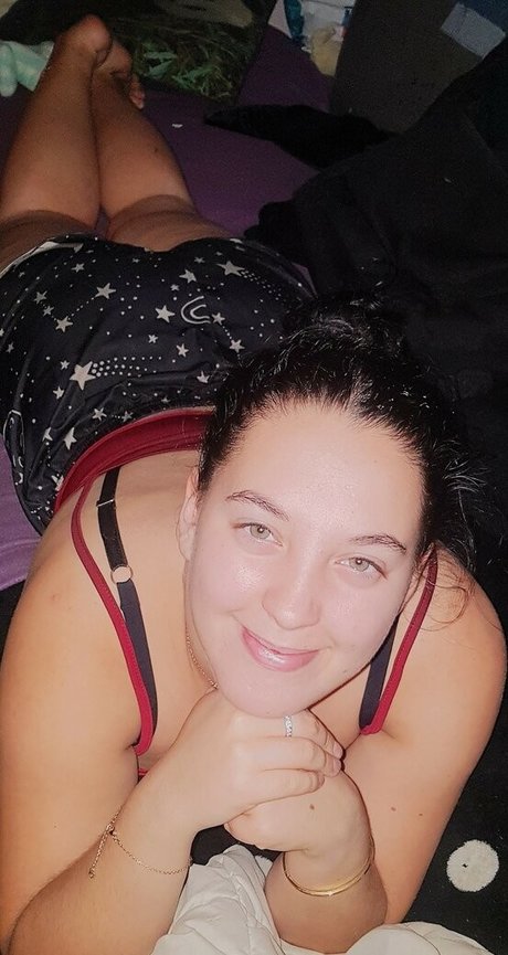 cumslut val Profile pic