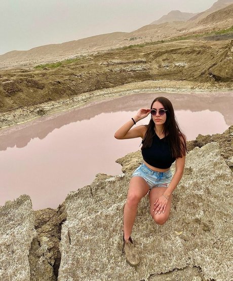 asian sister onlyfans sexy image