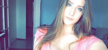 Elissa T model perfect images